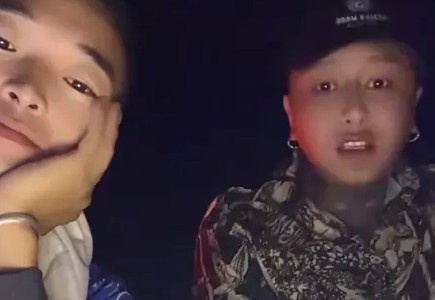 快手网红方丈现身徒弟大欣直播间和粉丝聊天！粉丝：太想念你了！