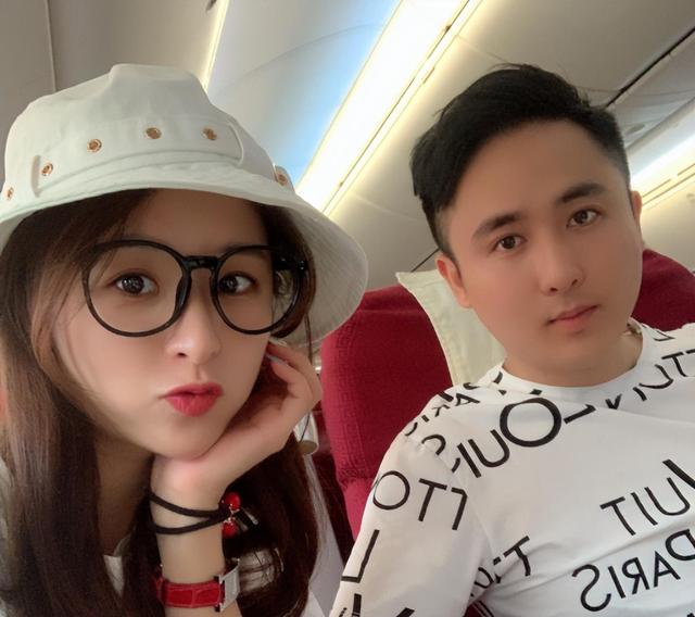 网红散打哥直播透露将举办拔河比赛，直播间人气突破1000万！