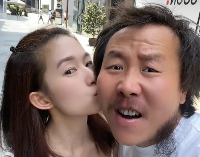 宁夏网红天天抖音发视频秀恩爱，365天从不断更！