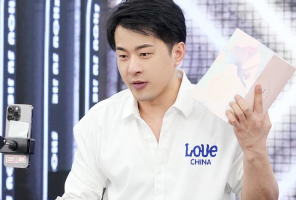 网红辛巴被爆即将任职副总裁？知情人：平台奖励810万导致同行吃醋带节奏！
