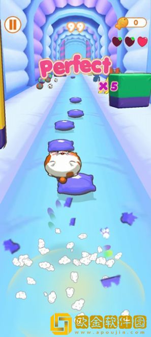 猫咪跳跃舞动喵