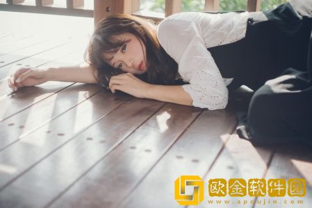 免费深夜100看e黄禁用免费