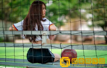 蜜桃中文字日产乱幕